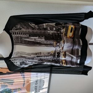 Elie Tahari top size M